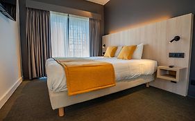 Hotel & Restaurant Five Nations